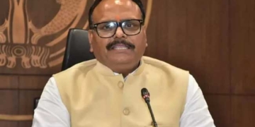 ब्रजेश पाठक का वार: सपा सरकार में ध्वस्तीकरण आदेशों पर उठे सवाल