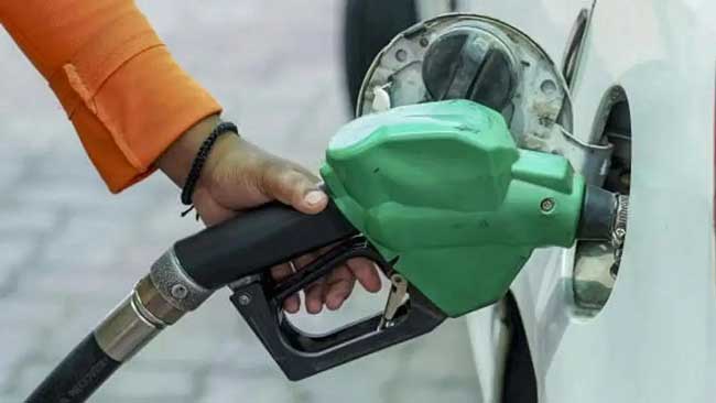 सरकार का बड़ा फैसला: 200 लीटर से ज्यादा डीजल खरीदने पर रोक