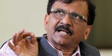 संजय राउत का सुप्रीम कोर्ट और चुनाव आयोग पर हमला