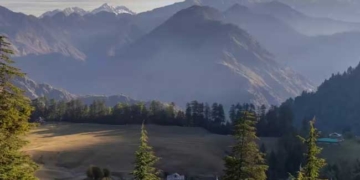 शांघड़: जहाँ पहाड़ों की खामोशी बोलती है