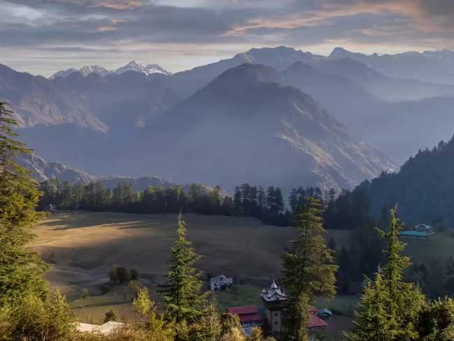 शांघड़: जहाँ पहाड़ों की खामोशी बोलती है