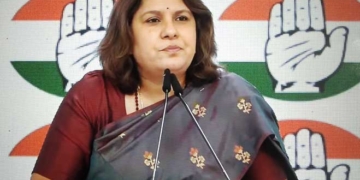 शांति पहल के बीच भारत की भूमिका पर सवाल, कांग्रेस ने सरकार को घेरा