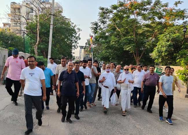 श्रद्धा और सौहार्द का संगम: मानसरोवर में संतों का आगमन