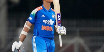 यशस्वी जायसवाल बने रिकॉर्ड मशीन, छठी पारी में दूसरा शतक जड़कर रचा इतिहास