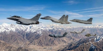 भारत की हवाई ताकत का डंका: ग्लोबल रैंकिंग में IAF छठे स्थान पर, चीन को छोड़ा पीछे