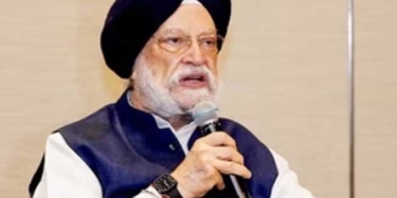 एथेनॉल पर सरकार का नया प्लान: यह पेट्रोल होगा 20 रुपये सस्ता, हरदीप पुरी ने बताया पूरा प्लान